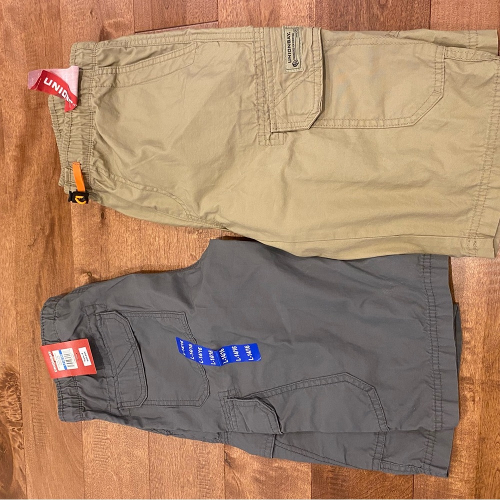 Bundle of 2 shorts